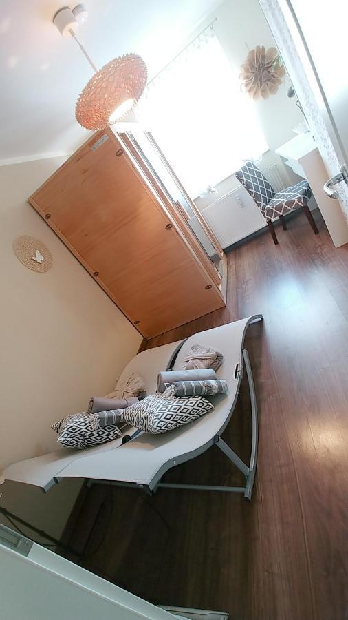 Apartamento Wohlfühlzeit im Zittauer Gebirge Exterior foto